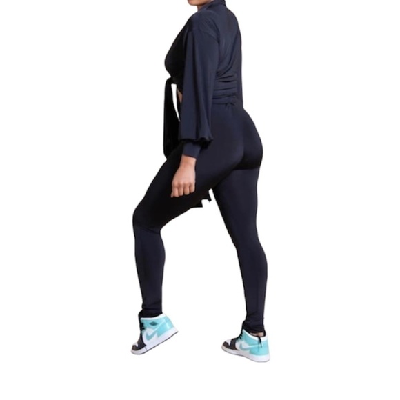 Front Tie Bishop Sleeve Leggings Set. Black. Small. NWOT - Picture 2 of 2